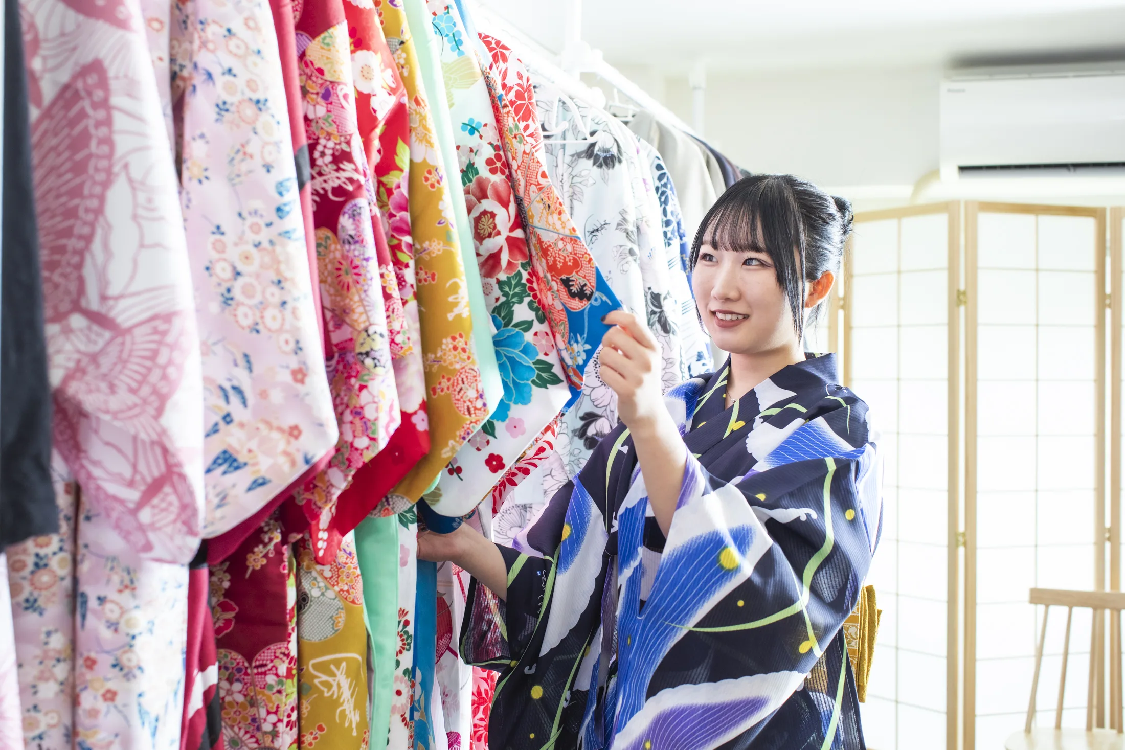 着物レンタルSHIBUI 店内 浴衣セレクト